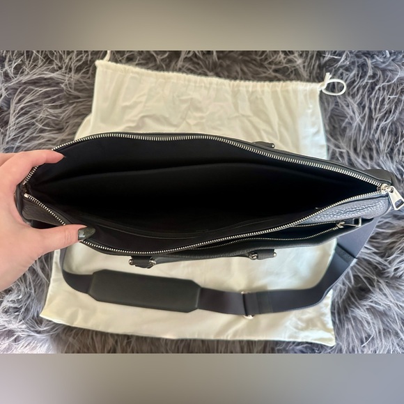 Bally Men’s Leather Briefcase - Picture 9 of 16